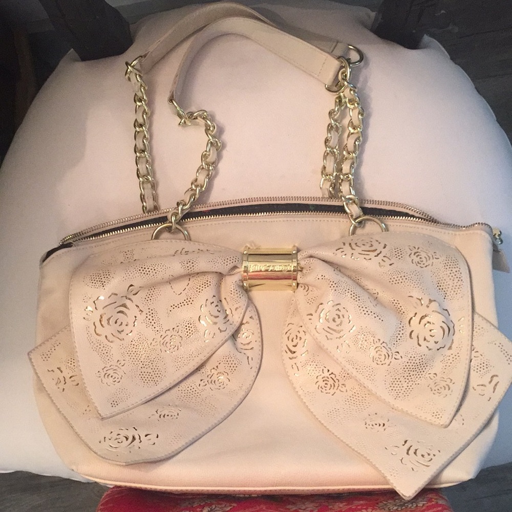 Betsey Johnson bag